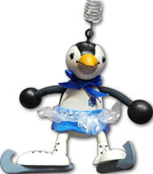 Sky-jumper pinguin with dress and skates