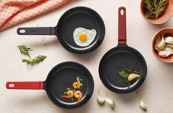 Small pans Vulcano Mini Line and Pure